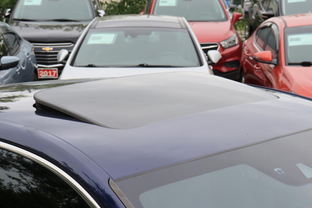 2018 Honda Accord Touring 2.0 | Leather | Roof | Nav | Cam | BSM ++ Photo58