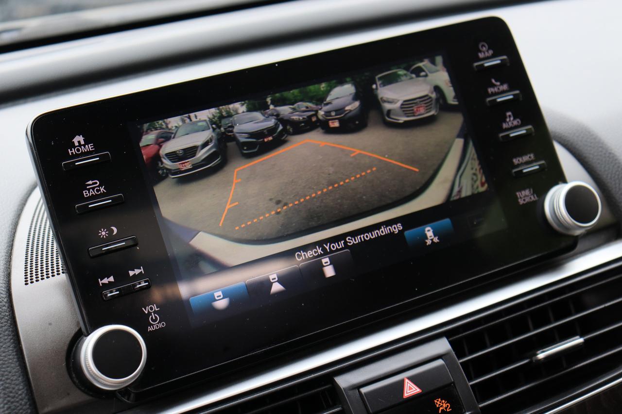 2018 Honda Accord Touring 2.0 | Leather | Roof | Nav | Cam | BSM ++ Photo71
