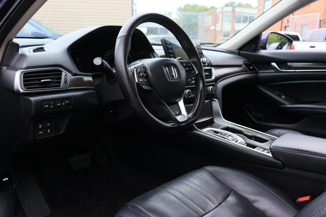 2018 Honda Accord Touring 2.0 | Leather | Roof | Nav | Cam | BSM ++ Photo75