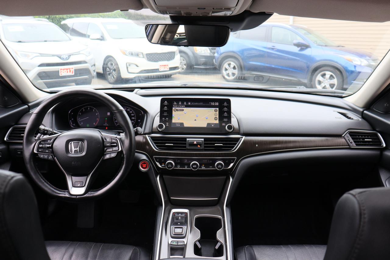 2018 Honda Accord Touring 2.0 | Leather | Roof | Nav | Cam | BSM ++ Photo84