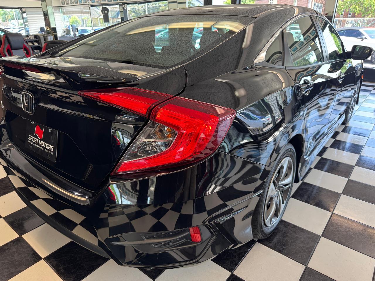 2017 Honda Civic LX+New Brakes+ApplePlay+Heated Seats+CLEAN CARFAX Photo32