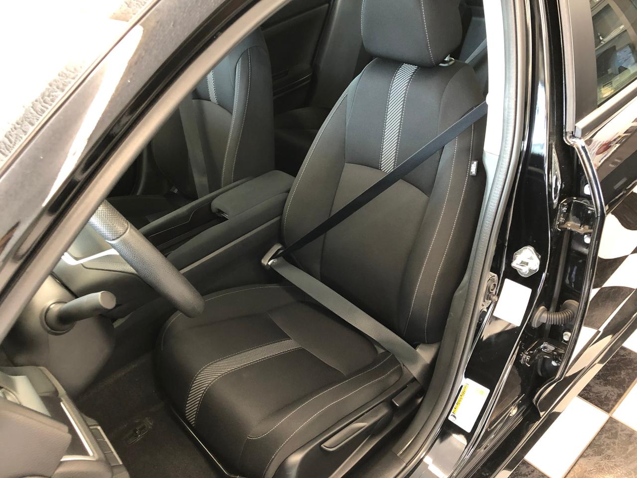 2017 Honda Civic LX+New Brakes+ApplePlay+Heated Seats+CLEAN CARFAX Photo16