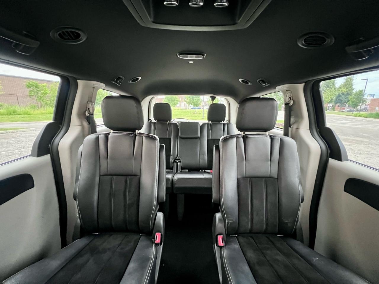 2015 Dodge Grand Caravan SXT Premium Plus - Photo #16