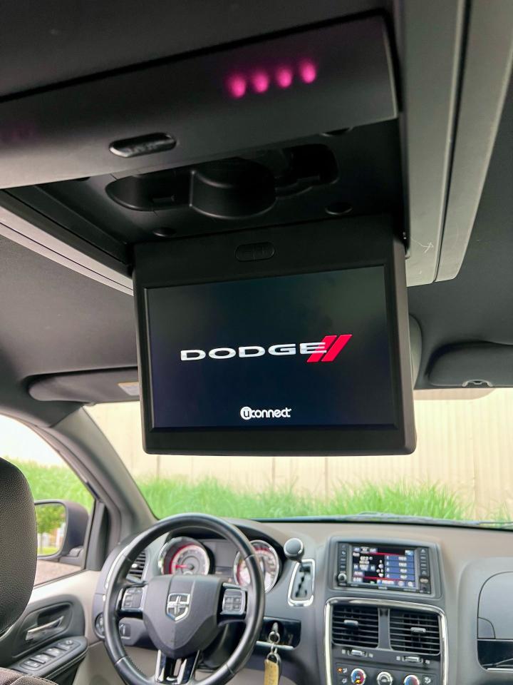 2015 Dodge Grand Caravan SXT Premium Plus - Photo #18