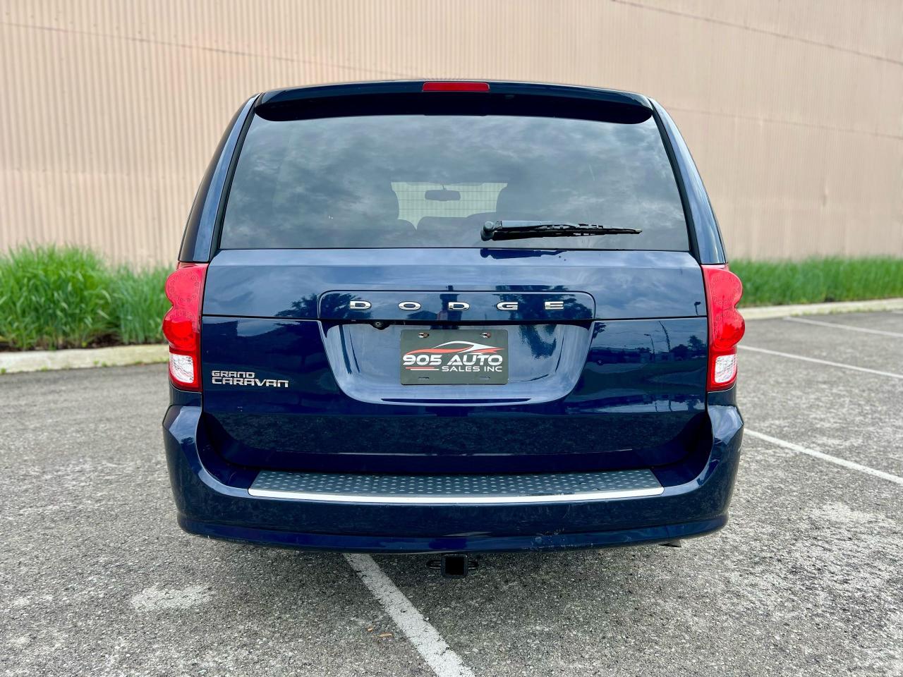 2015 Dodge Grand Caravan SXT Premium Plus - Photo #7