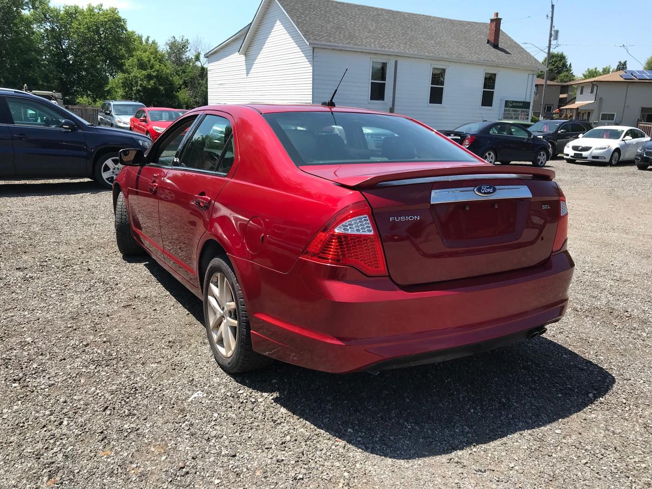 2011 Ford Fusion SEL - Photo #6
