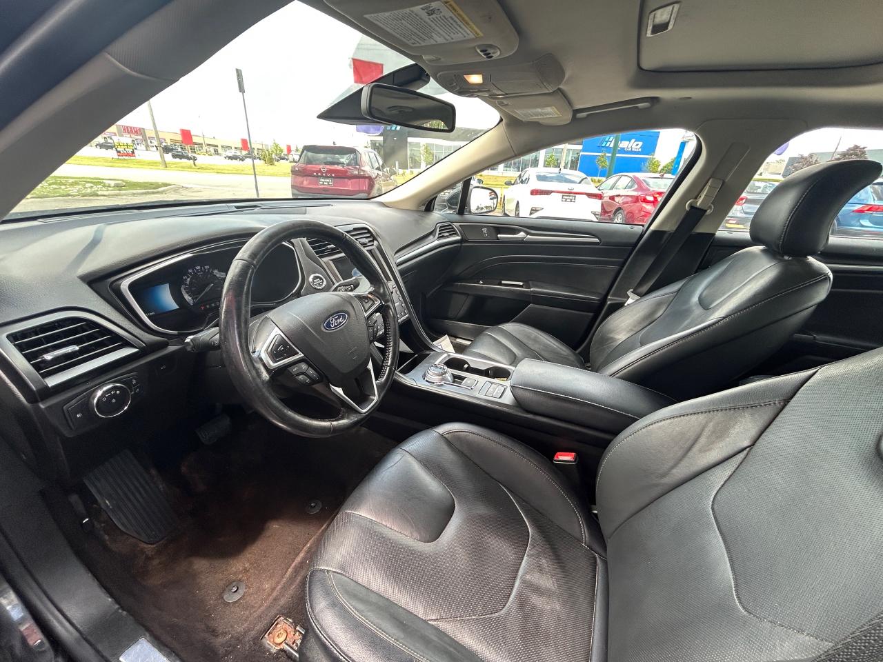2019 Ford Fusion Hybrid Titanium - Photo #5