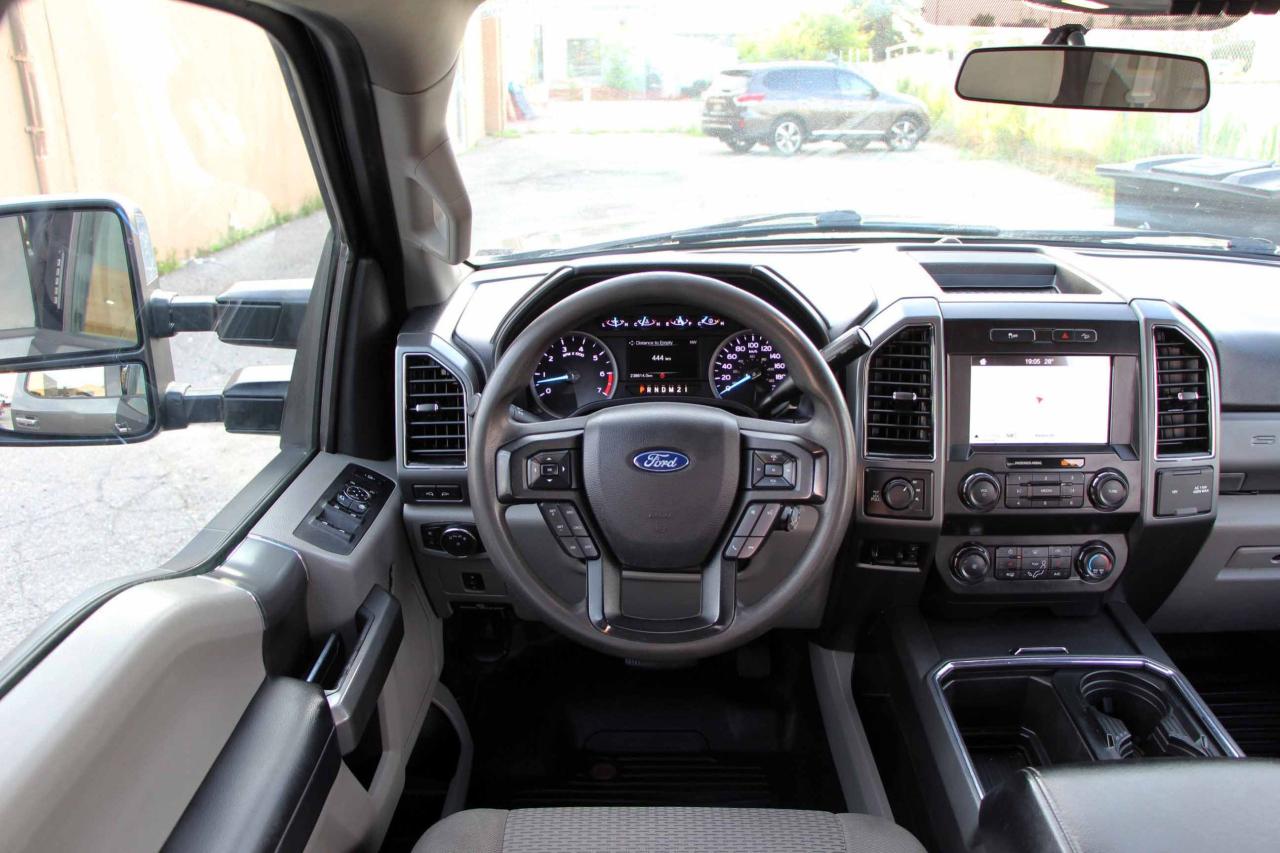 2019 Ford SUPER DUTY F-250 SRW XLT 4WD Crew Cab 8' Box - Photo #22