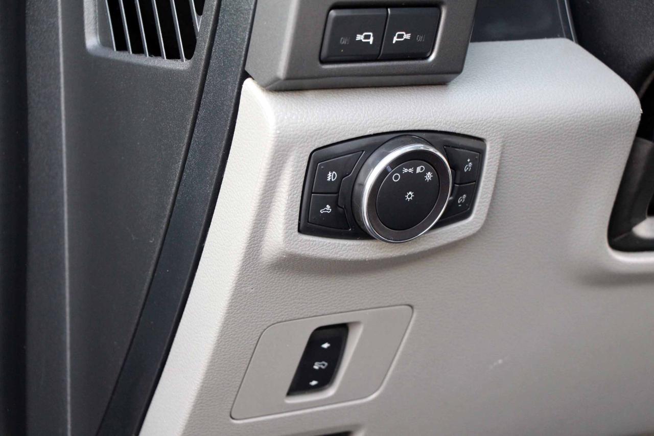 2019 Ford SUPER DUTY F-250 SRW XLT 4WD Crew Cab 8' Box - Photo #27