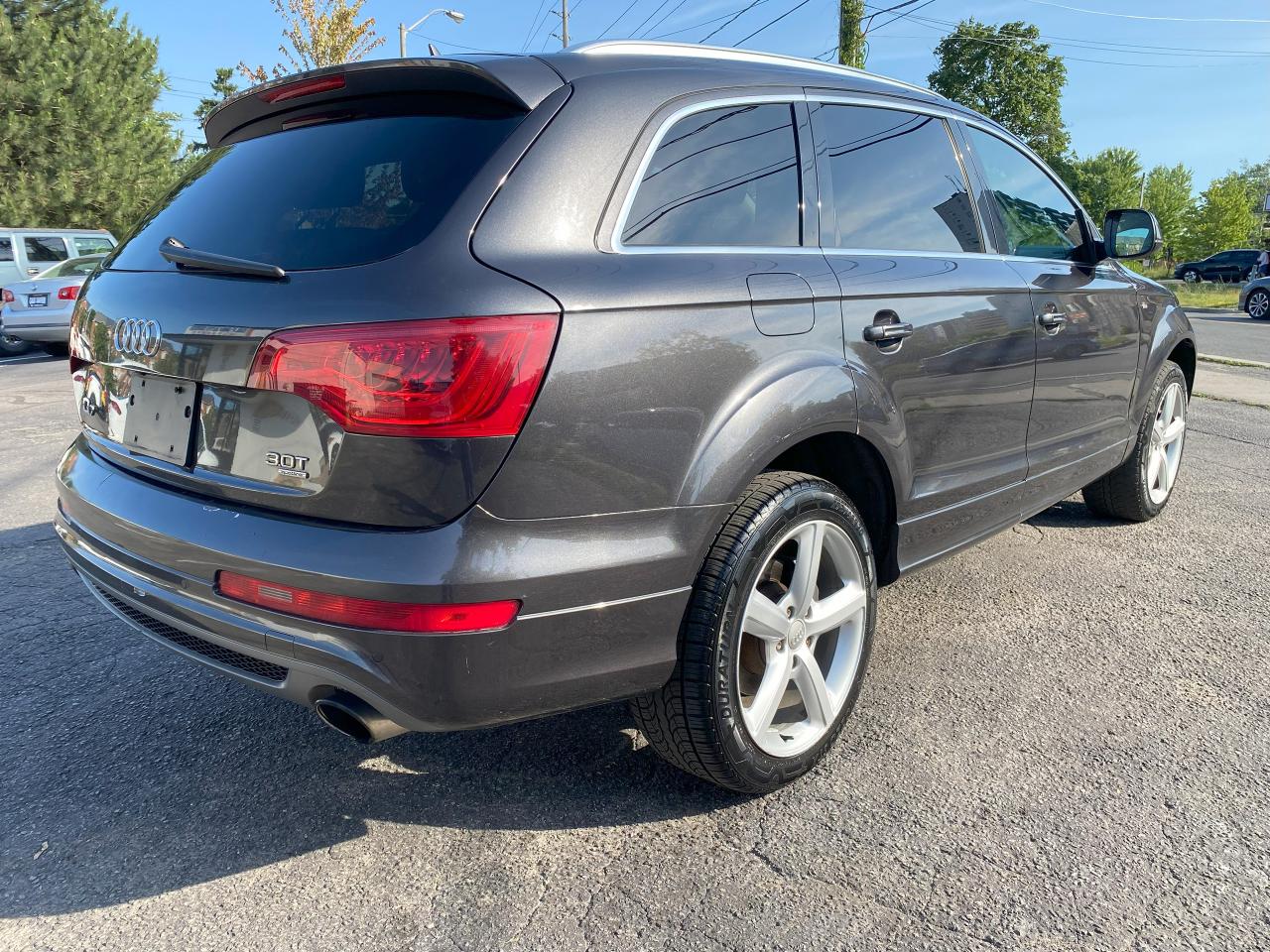 2011 Audi Q7 Quattro 4dr 3.0L Premium/7 Passenger/DVD/Navi - Photo #6