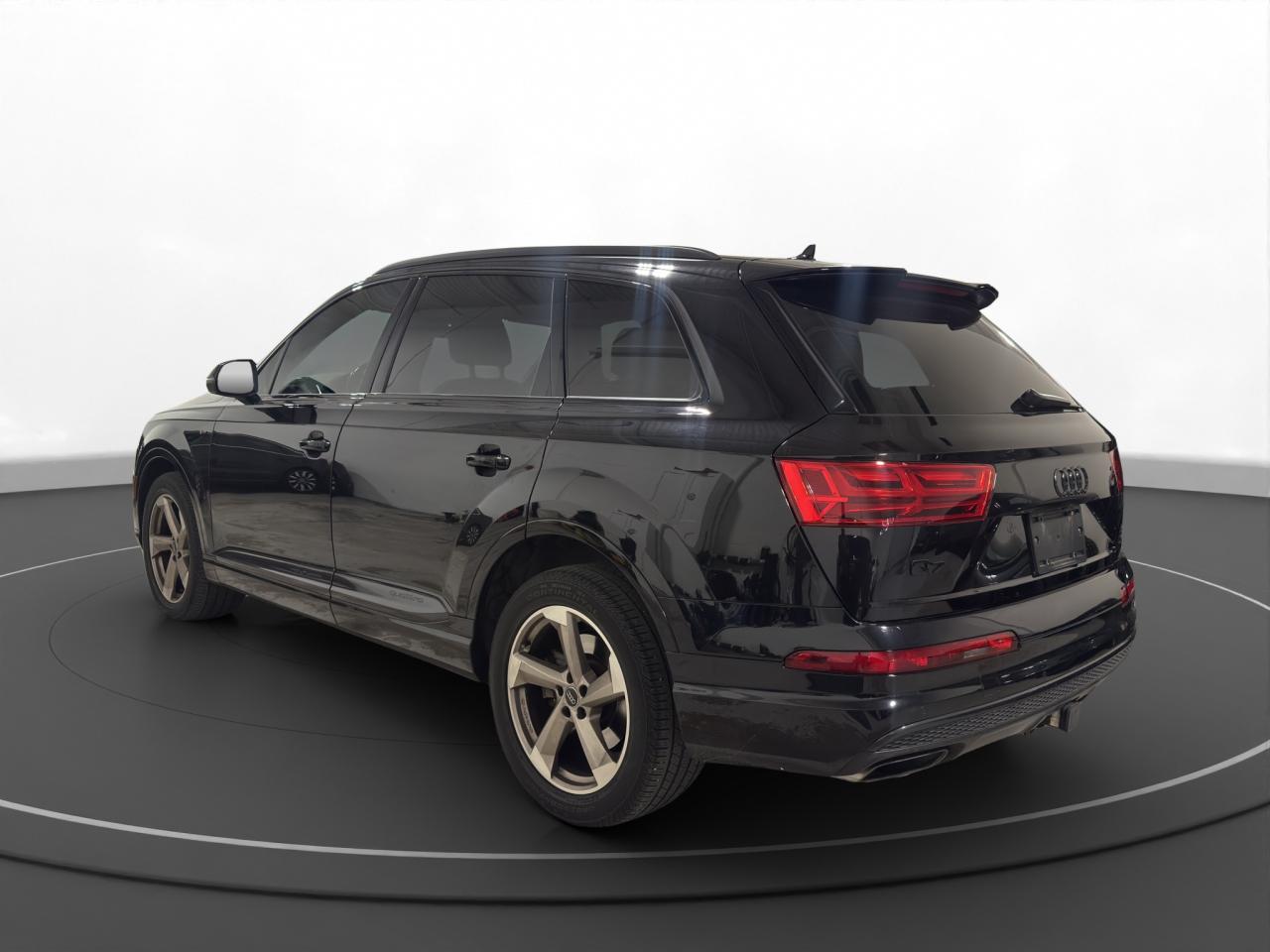 2018 Audi Q7 3.0 TFSI quattro Technik tiptronic - Photo #5