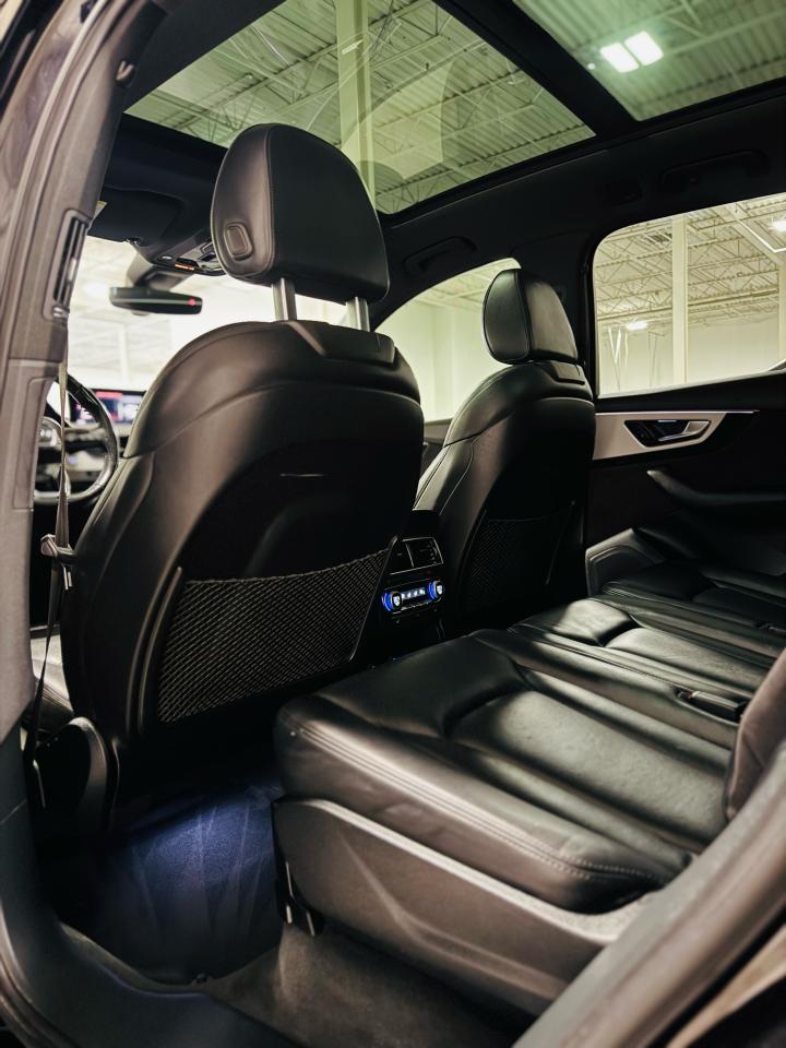 2018 Audi Q7 3.0 TFSI quattro Technik tiptronic - Photo #21