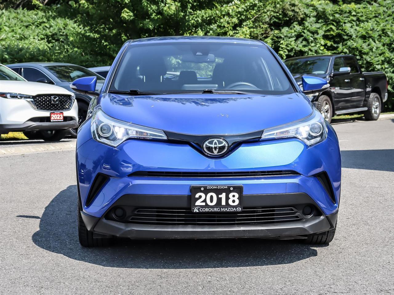 2018 Toyota C-HR XLE Premium Photo2