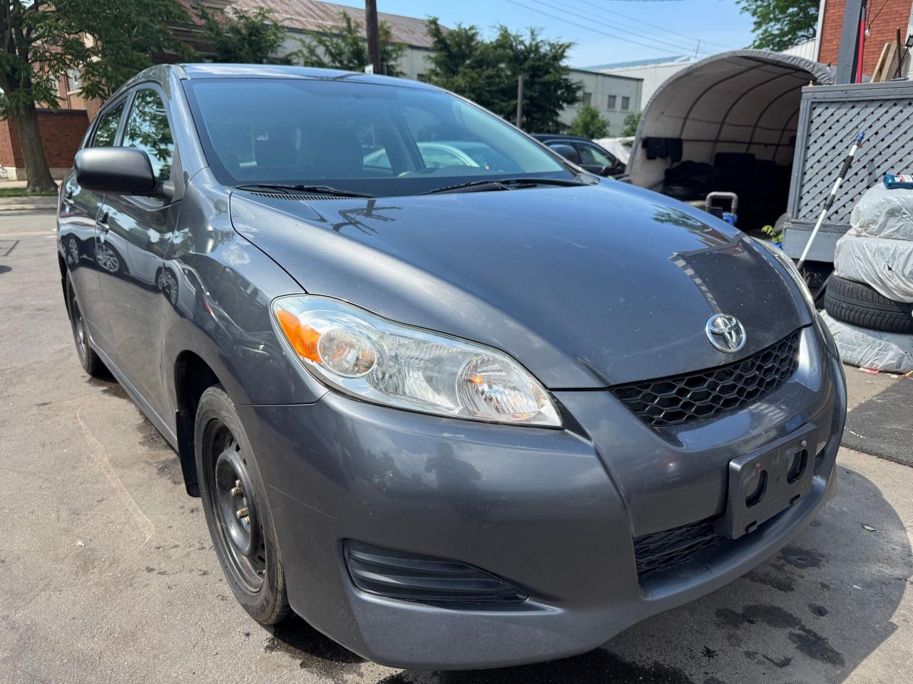 2011 Toyota Matrix Wgn Manual FWD | CERTIFIED | NO ACCIDENTS - Photo #3