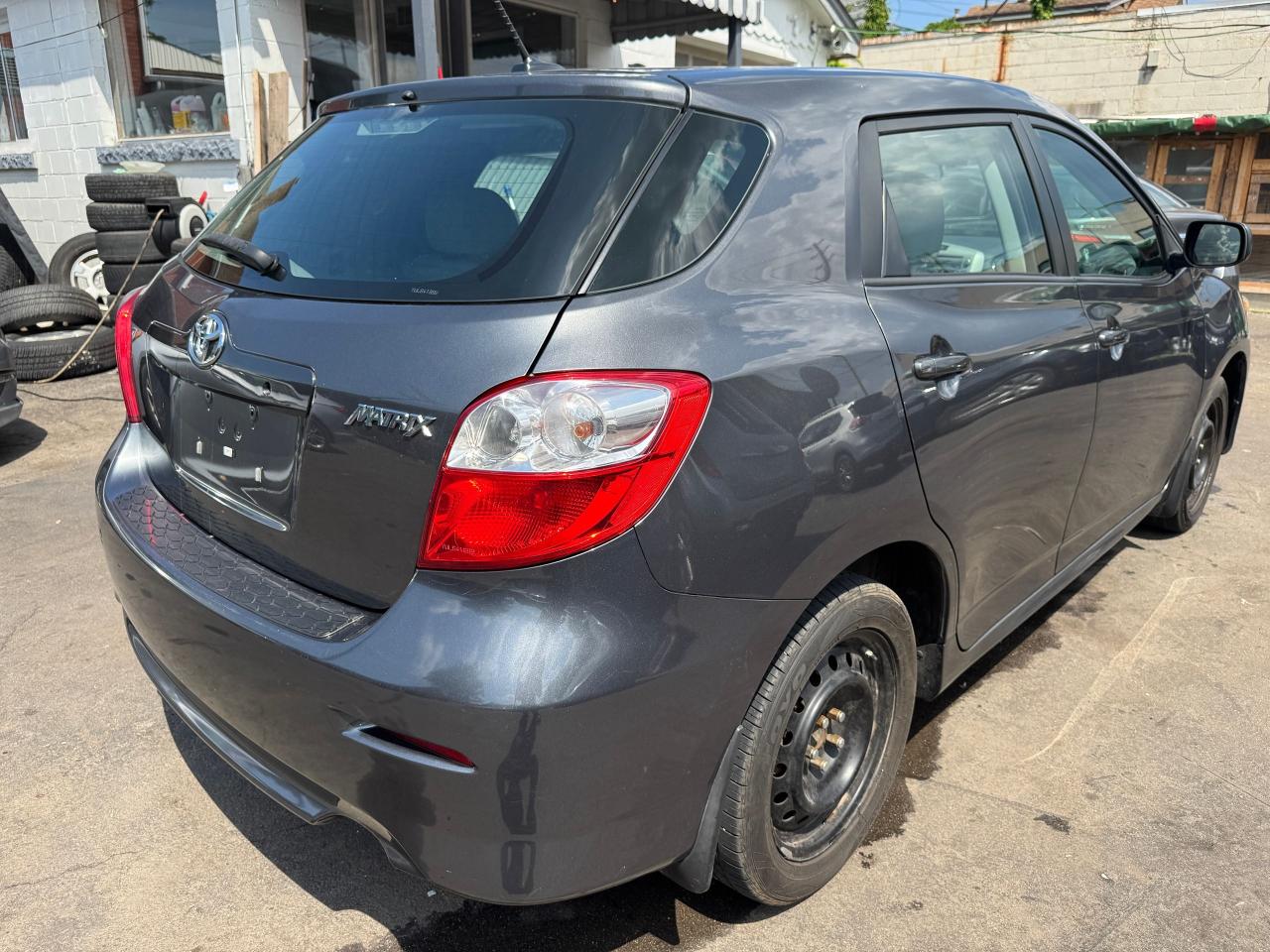 2011 Toyota Matrix Wgn Manual FWD | CERTIFIED | NO ACCIDENTS - Photo #5