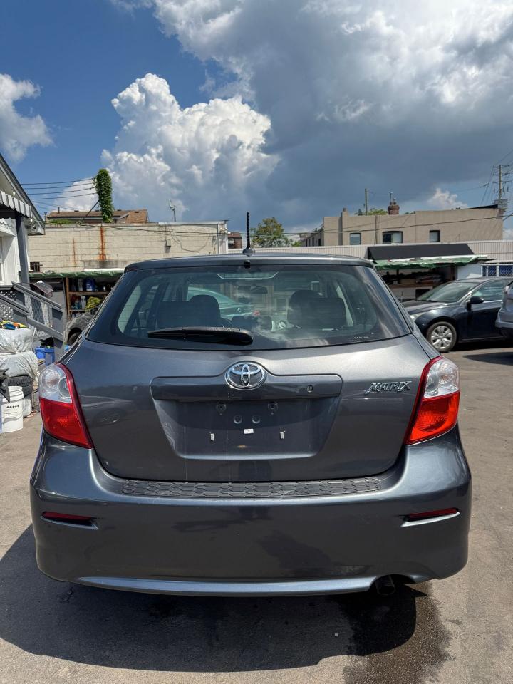 2011 Toyota Matrix Wgn Manual FWD | CERTIFIED | NO ACCIDENTS - Photo #6