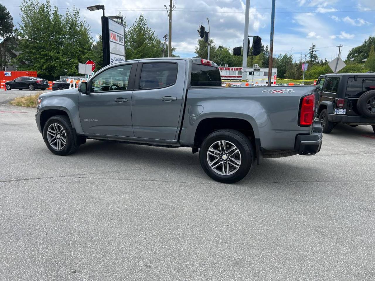 2021 Chevrolet Colorado 4WD Work Truck - Photo #6