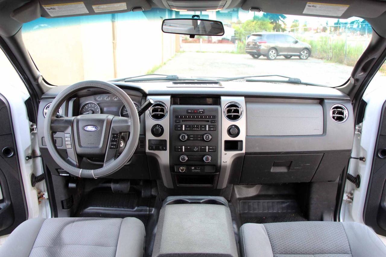 2012 Ford F-150 XLT 8FT 4X4 - Photo #12