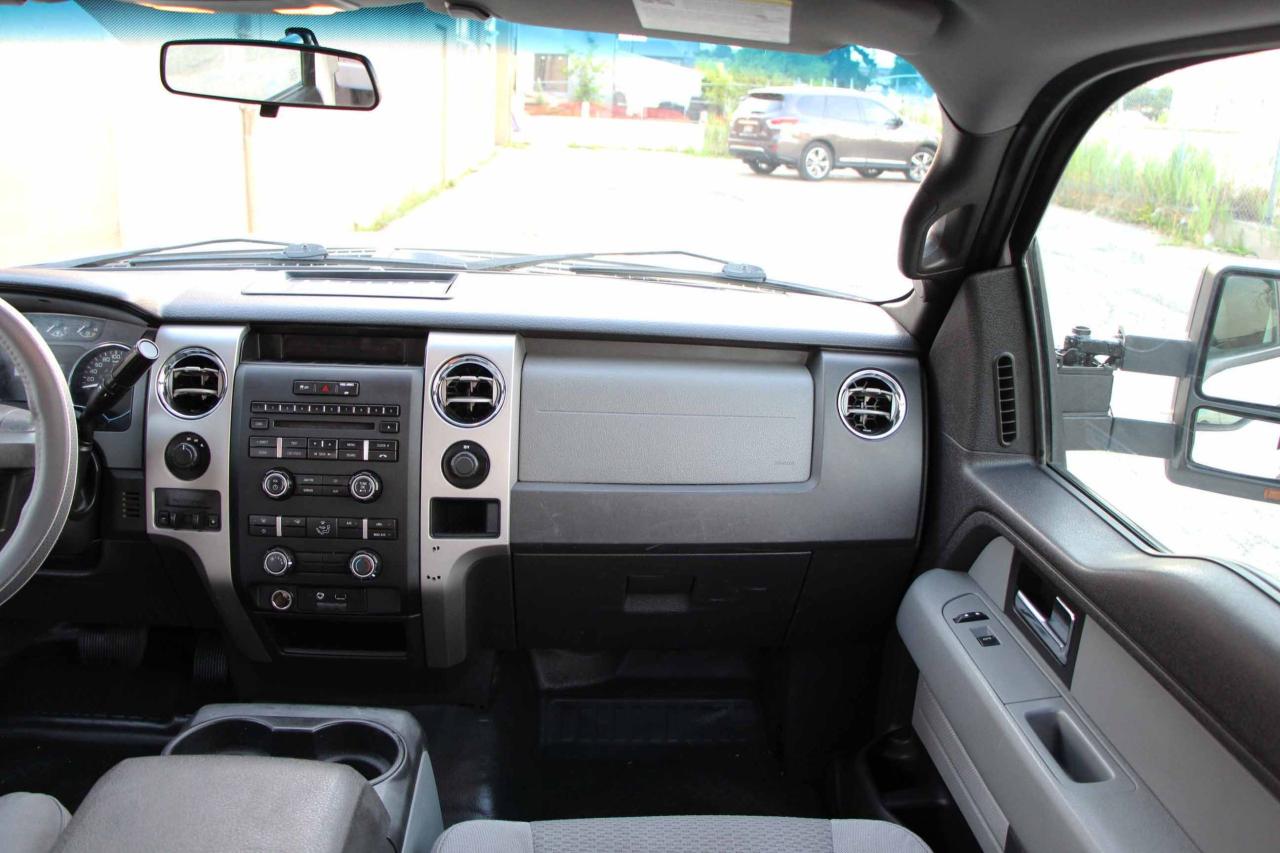 2012 Ford F-150 XLT 8FT 4X4 - Photo #14