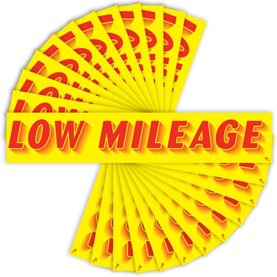 2011 RAM 1500 4WD QUAD CAB 140.5" ST Photo2