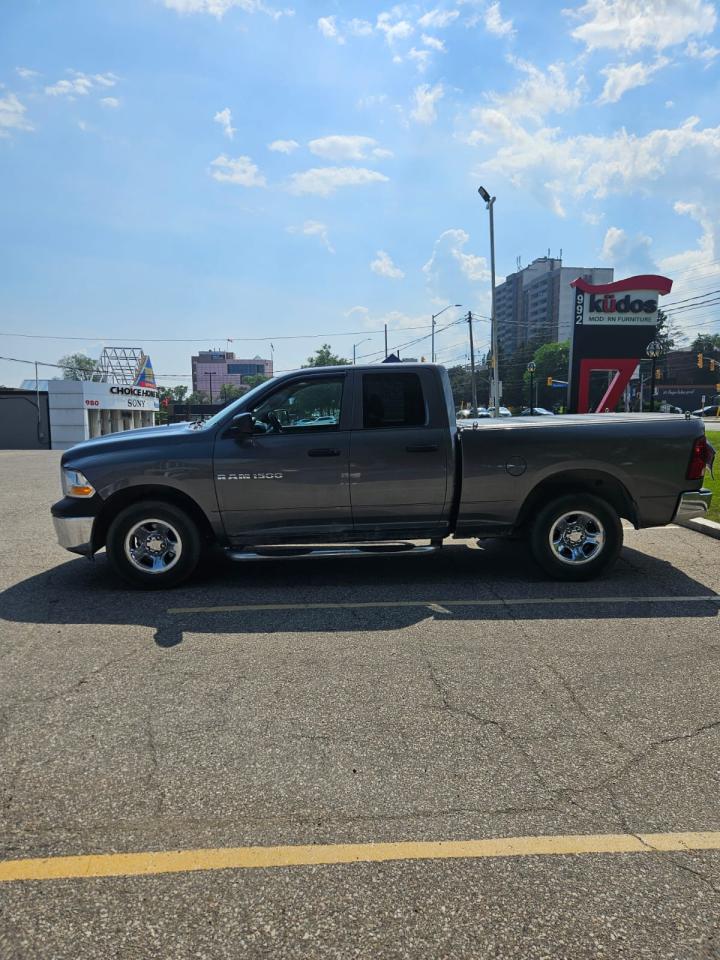 2011 RAM 1500 4WD QUAD CAB 140.5" ST - Photo #13