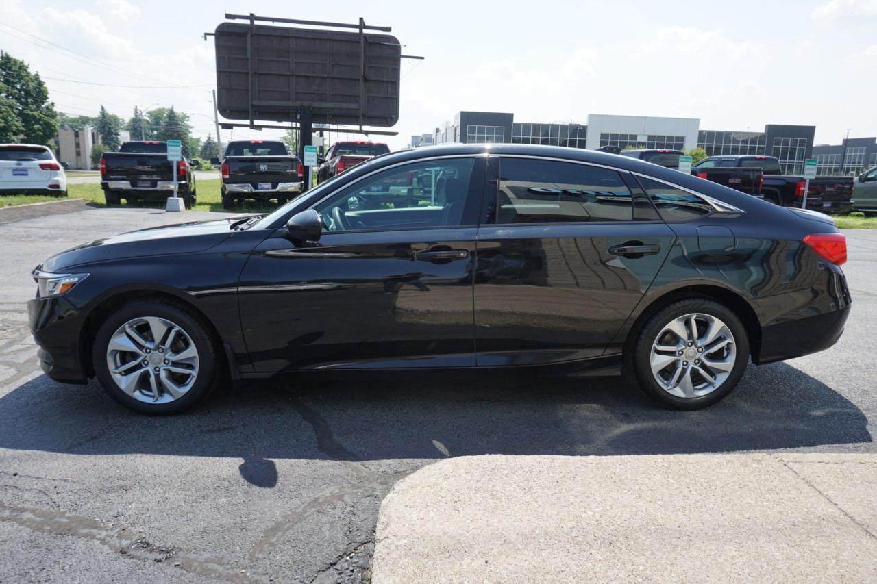 2018 Honda Accord 6Speed CERTIFIED *FREE ACCIDENT*HONDA MAINTAIN* CAMERA HEATED CRUISE ALLOYS - Photo #4