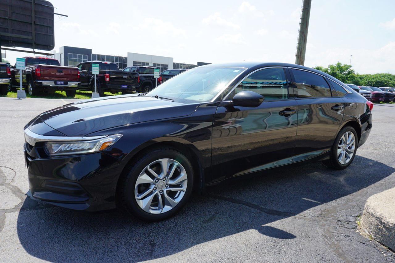 2018 Honda Accord 6Speed CERTIFIED *FREE ACCIDENT*HONDA MAINTAIN* CAMERA HEATED CRUISE ALLOYS - Photo #3