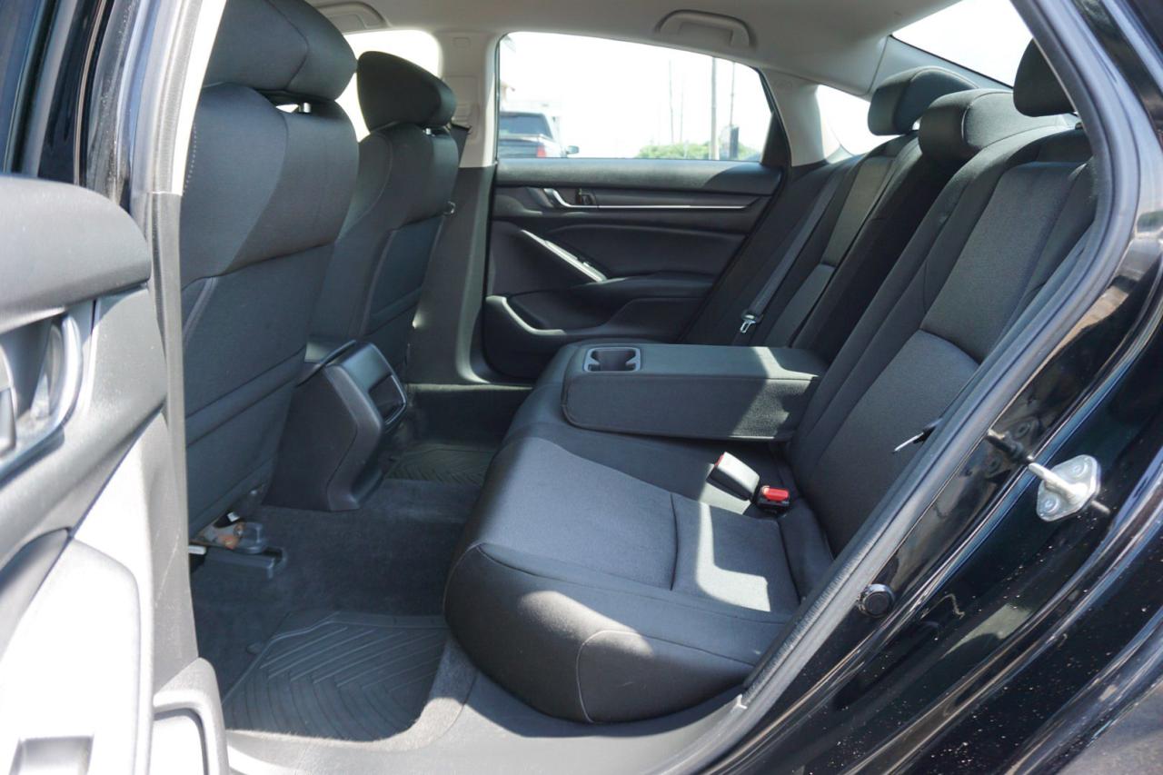 2018 Honda Accord 6Speed CERTIFIED *FREE ACCIDENT*HONDA MAINTAIN* CAMERA HEATED CRUISE ALLOYS - Photo #17