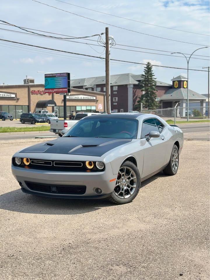 2017 Dodge Challenger GT - Photo #2