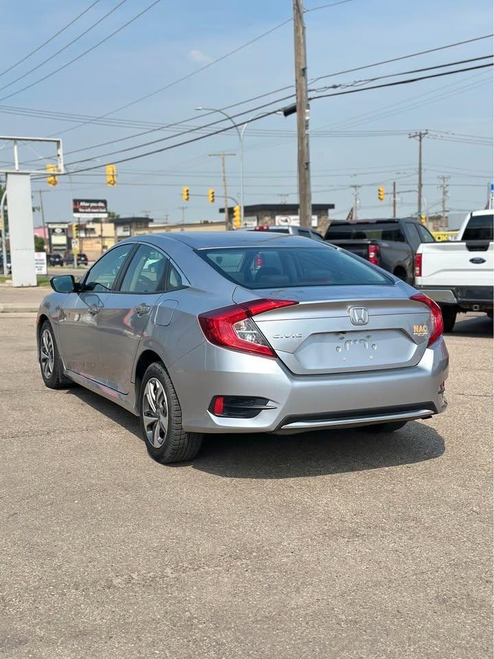2019 Honda Civic LX - Photo #5