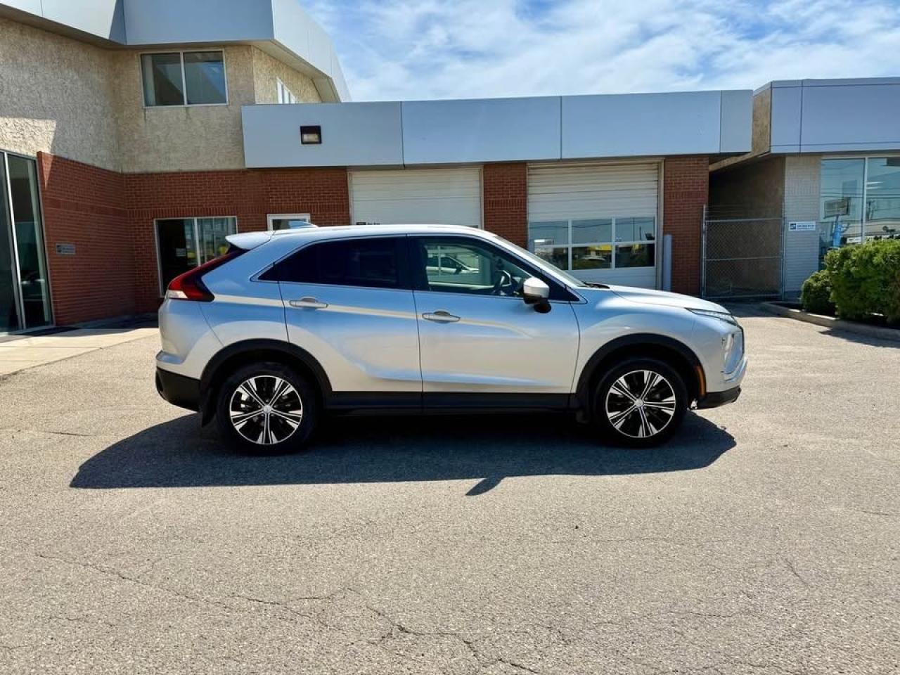 2022 Mitsubishi Eclipse Cross ES - Photo #5