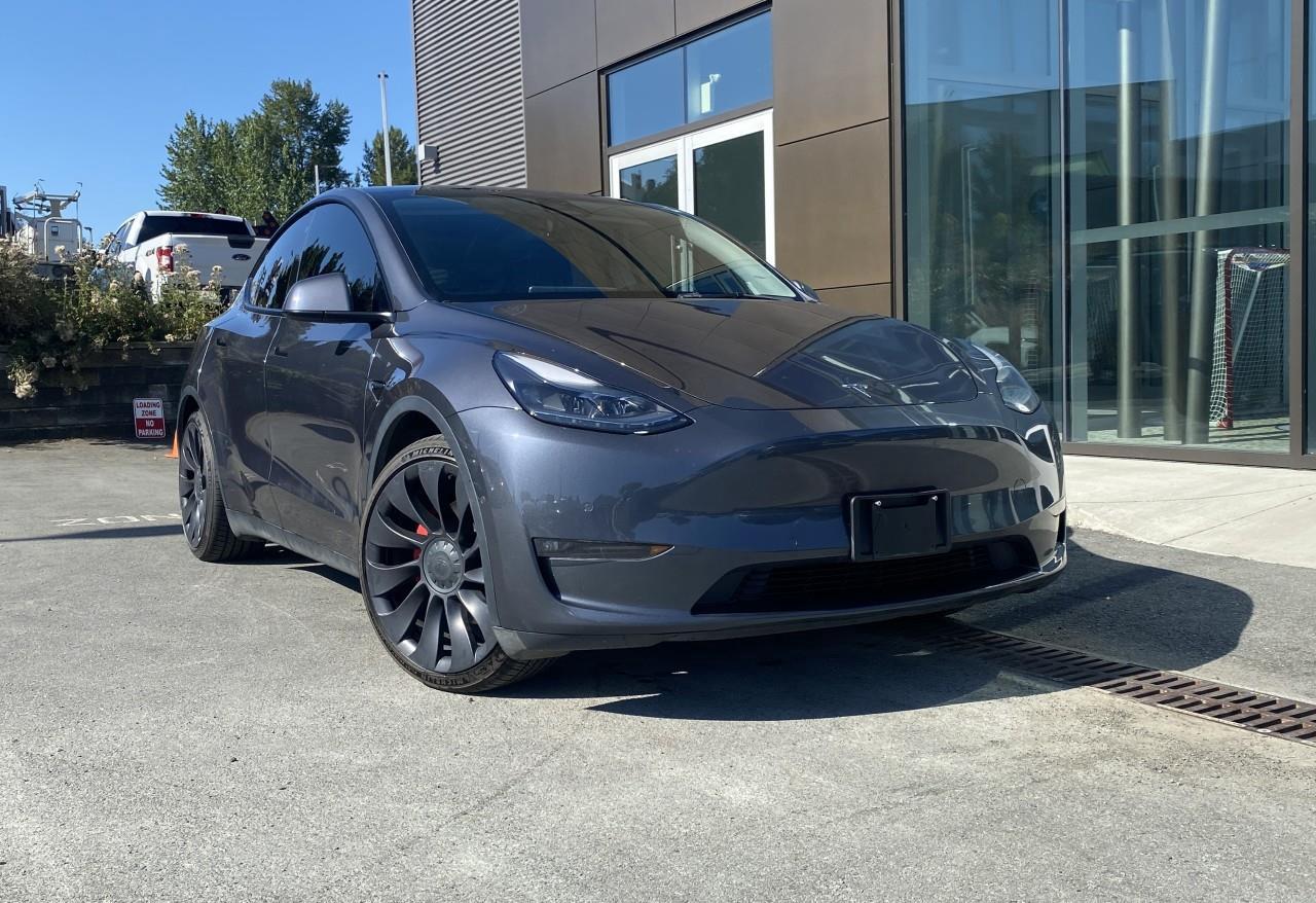 Used 2022 Tesla Model Y PERFORMANCE for sale in Abbotsford, BC