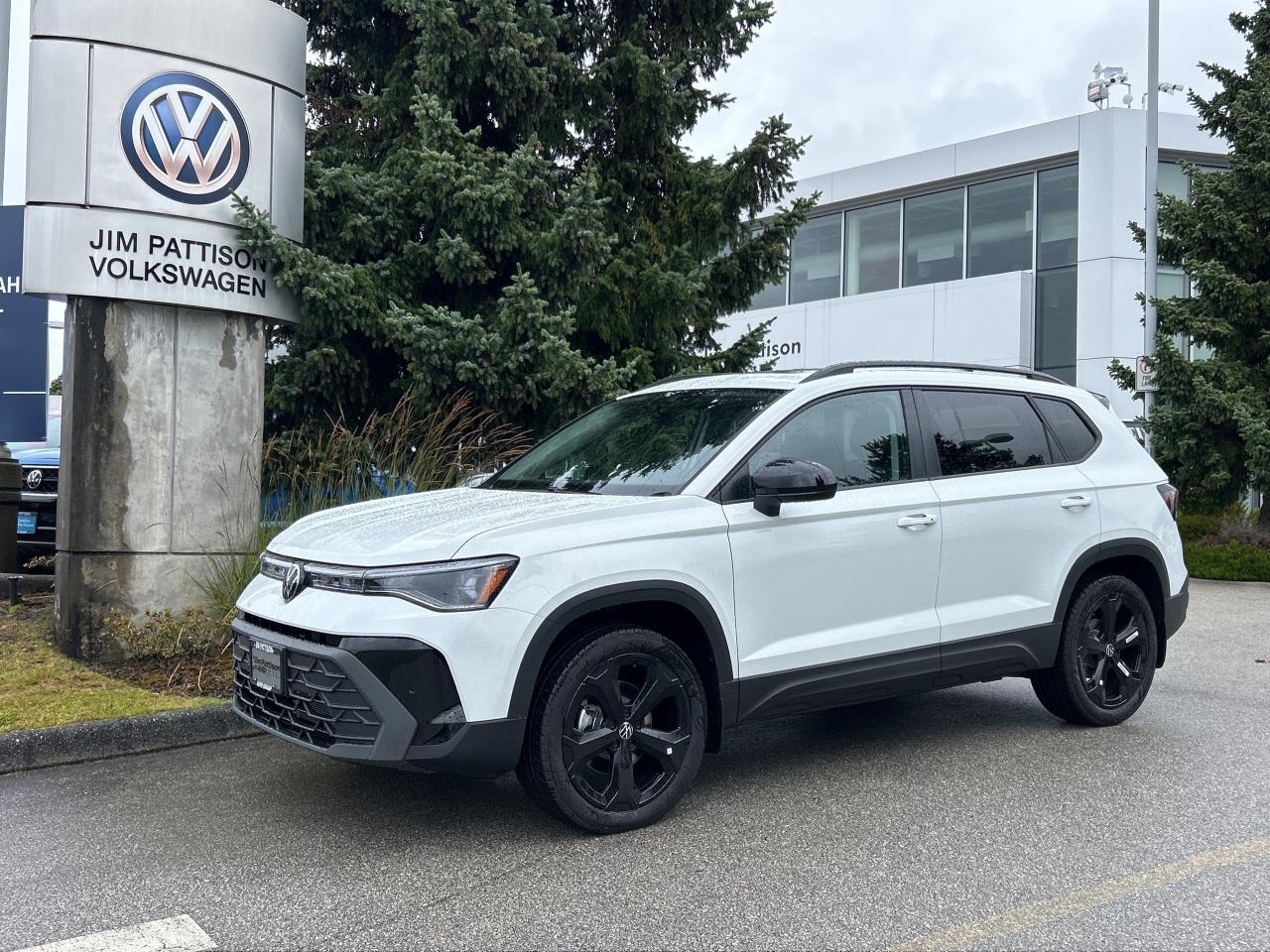 New 2025 Volkswagen Taos Comfortline Black Edition 4MOTION for sale in Surrey, BC