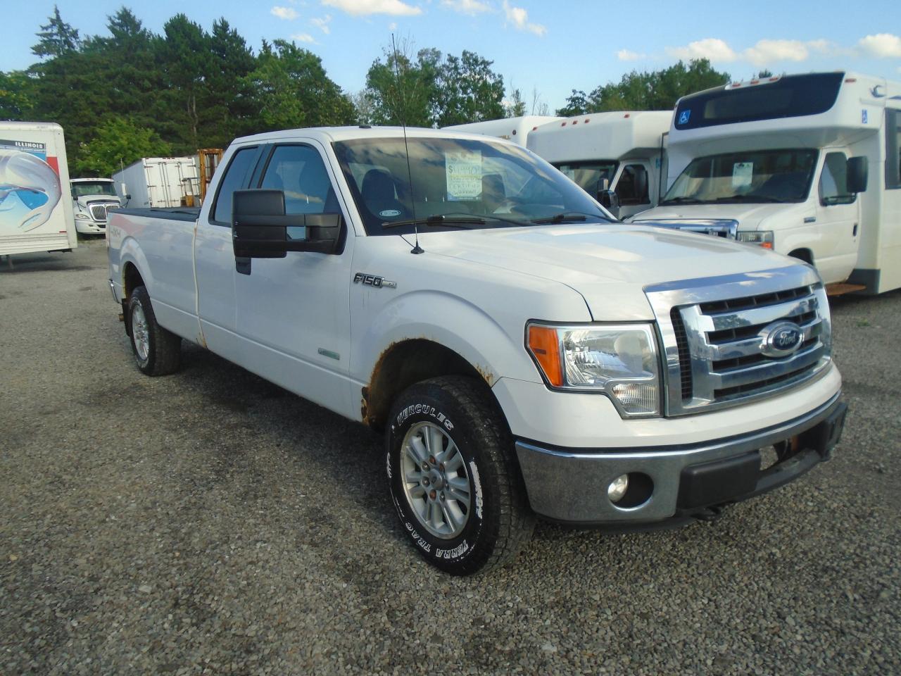 2012 Ford F-150 4WD SuperCab 163  XLT w-Midbox Prep - Photo #2