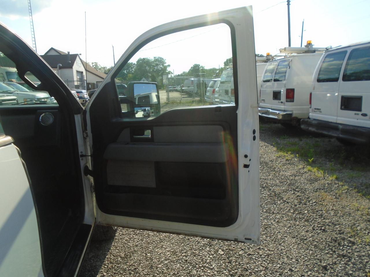 2012 Ford F-150 4WD SuperCab 163  XLT w-Midbox Prep - Photo #15