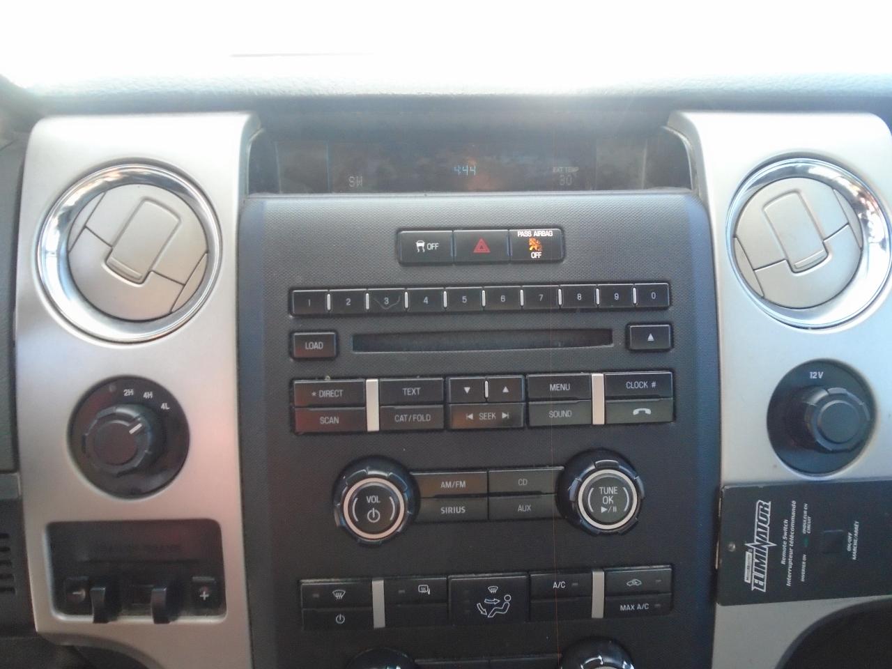 2012 Ford F-150 4WD SuperCab 163  XLT w-Midbox Prep - Photo #21