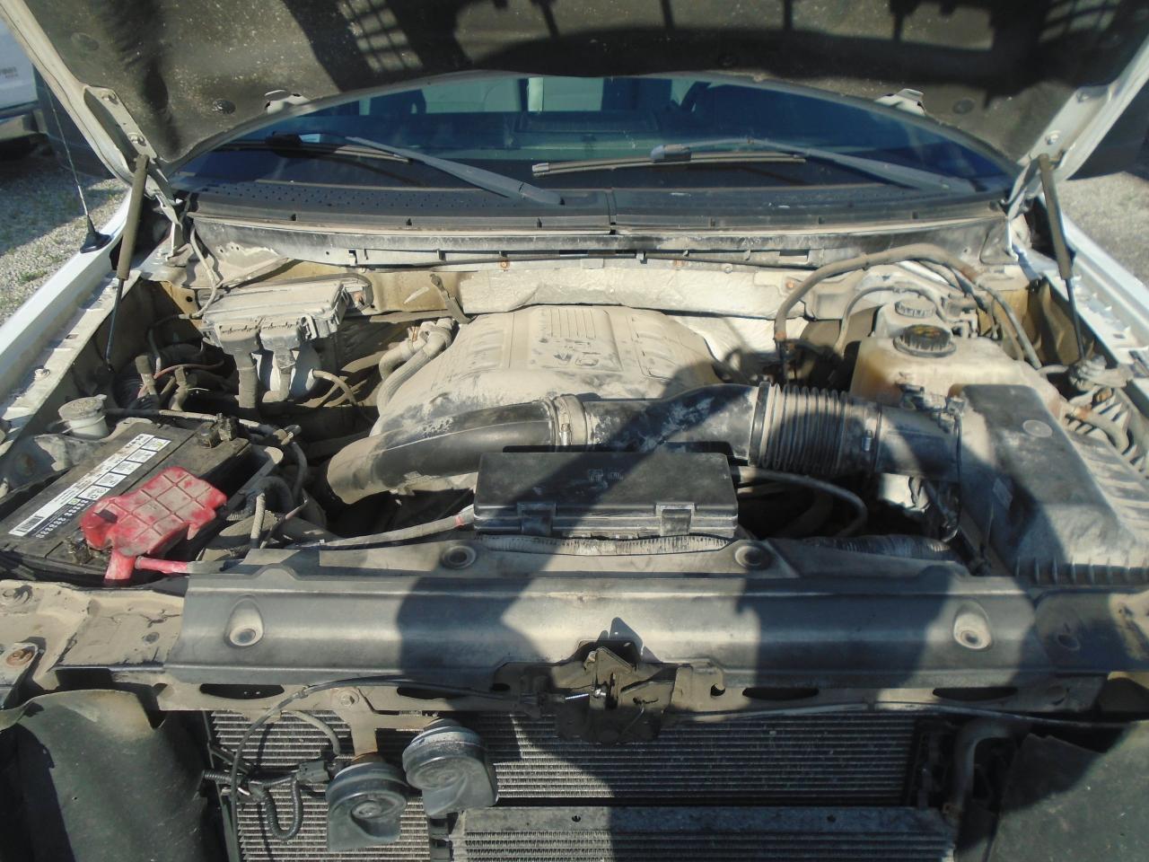 2012 Ford F-150 4WD SuperCab 163  XLT w-Midbox Prep - Photo #26