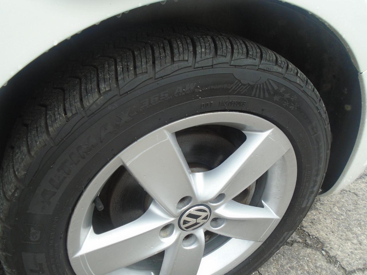 2012 Volkswagen Jetta Sedan 4dr 2.0T TDI DSG Comfortline - Photo #22