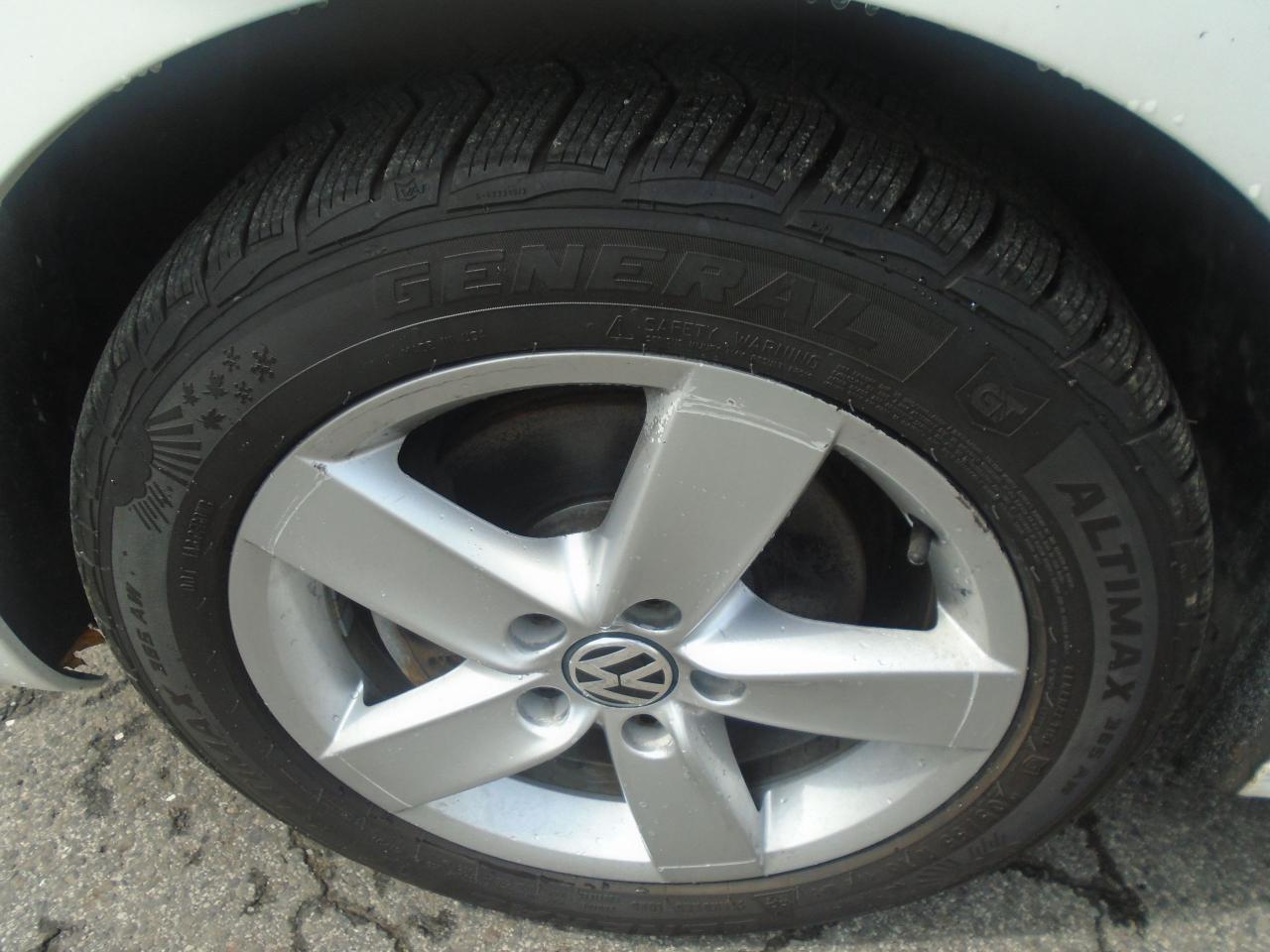 2012 Volkswagen Jetta Sedan 4dr 2.0T TDI DSG Comfortline - Photo #25