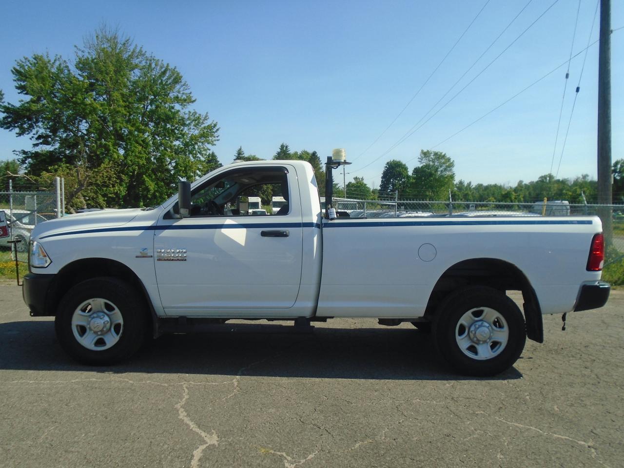 2018 RAM 2500 ST 4x4 Reg Cab 8' Box - Photo #5