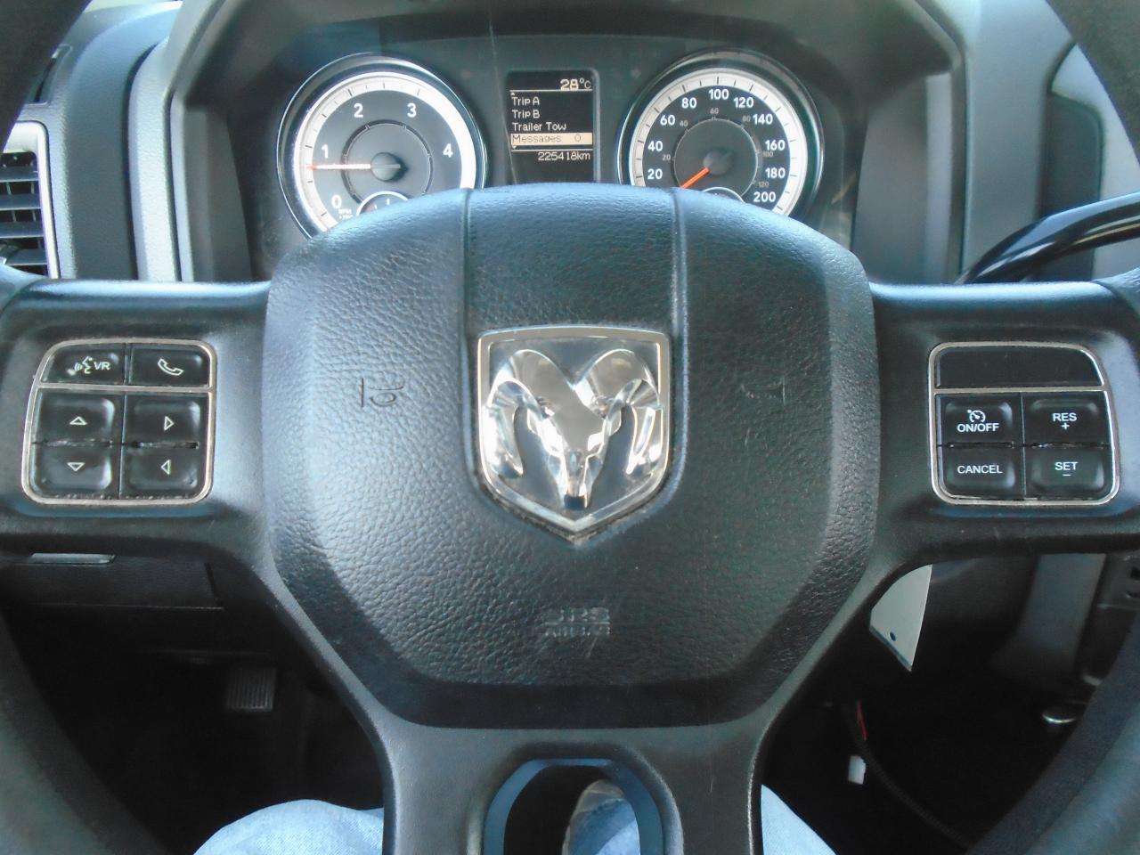 2018 RAM 2500 ST 4x4 Reg Cab 8' Box - Photo #13
