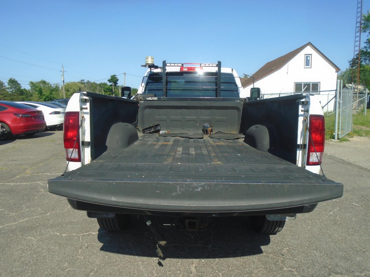 2018 RAM 2500 ST 4x4 Reg Cab 8' Box - Photo #23
