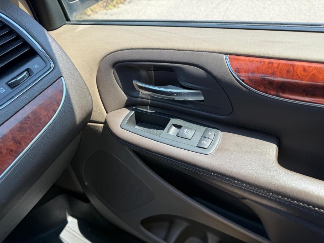 12724563