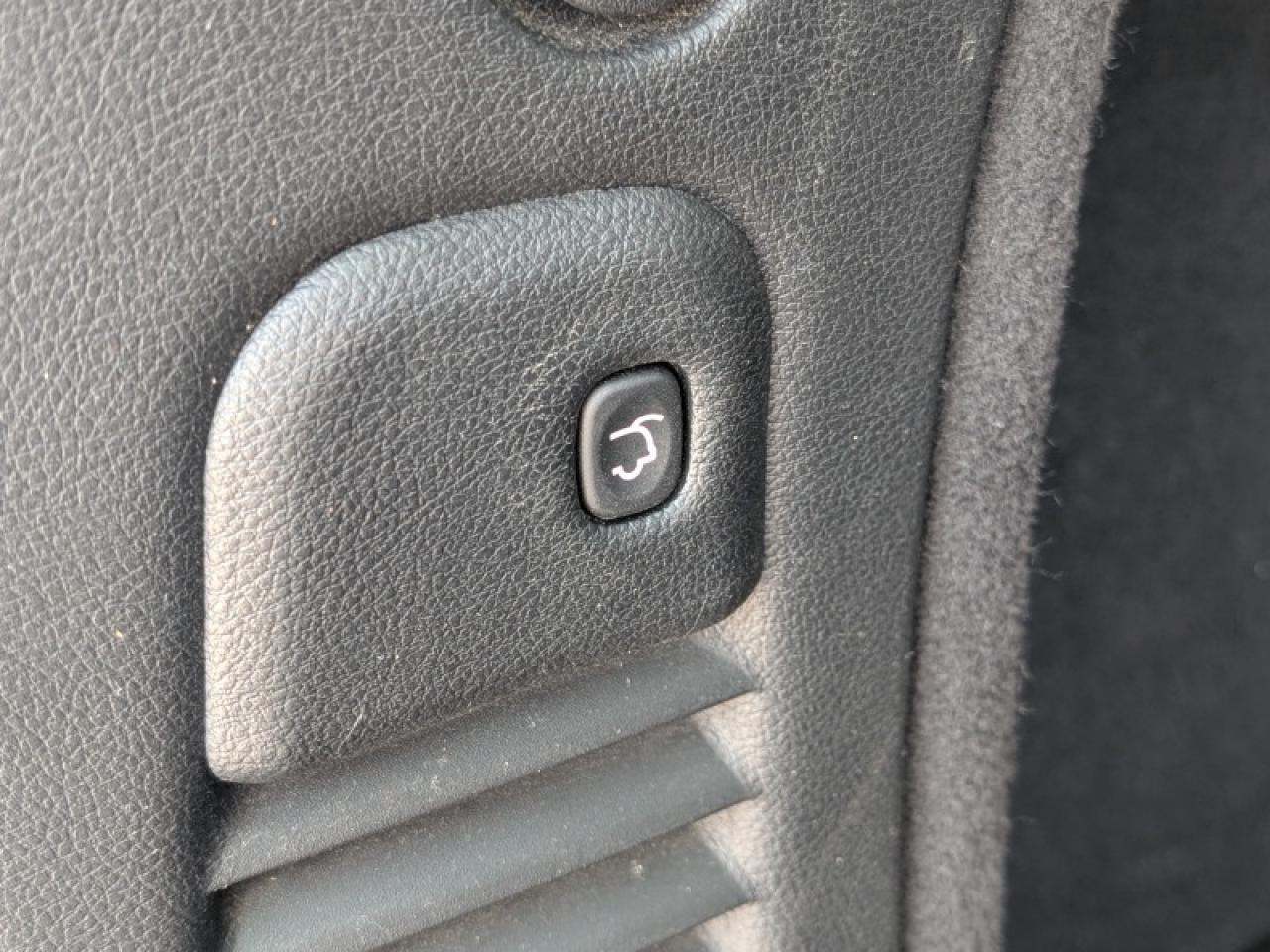 12724617