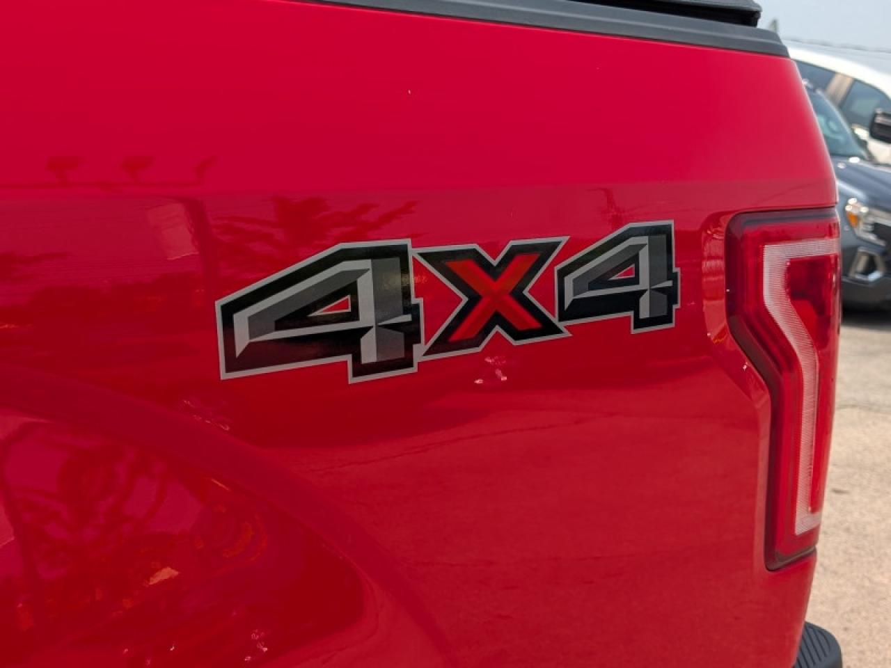 2016 Ford F-150 XLT  **34 SERVICE RECORDS !!!** Photo