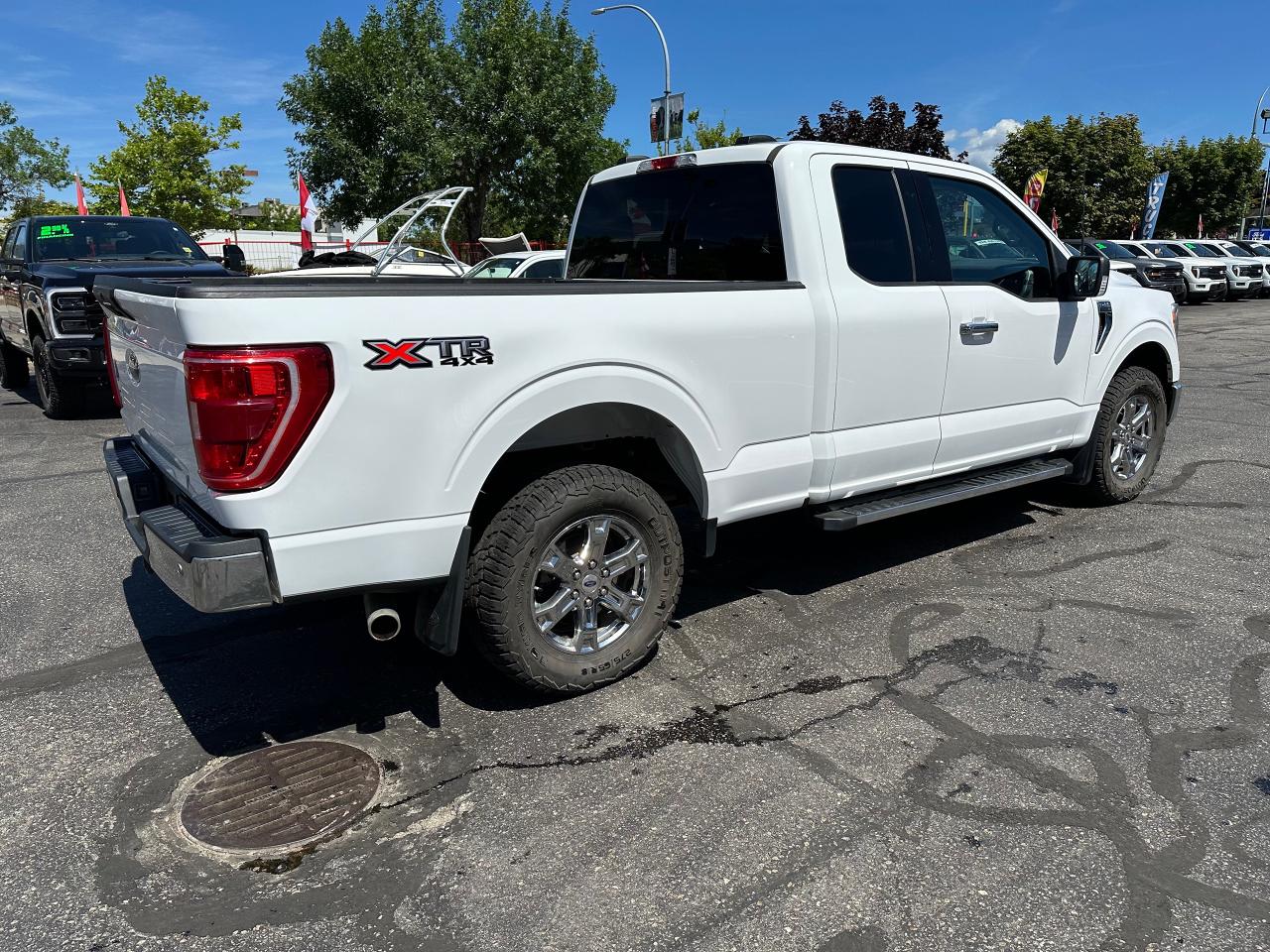 2021 Ford F-150 XLT Photo4
