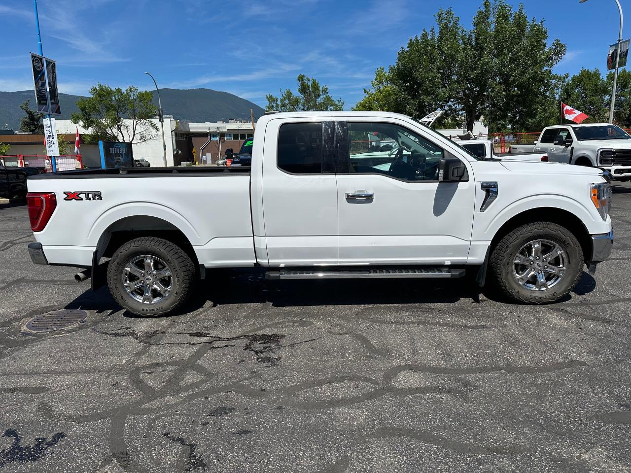 2021 Ford F-150 XLT Photo