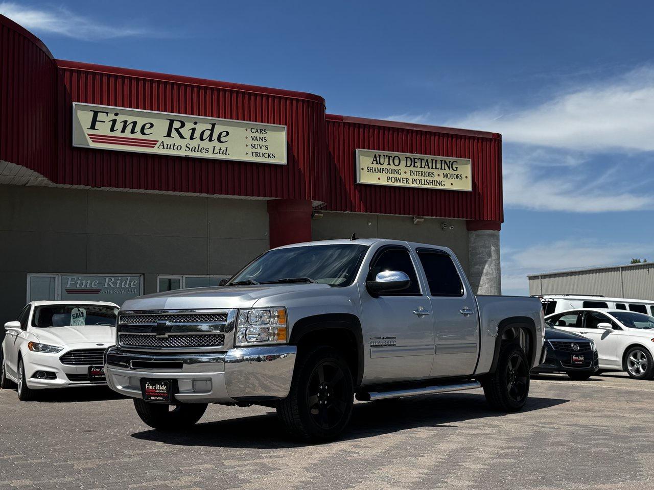 Used 2012 Chevrolet Silverado 1500 LS Cheyenne Edition for sale in West Saint Paul, MB
