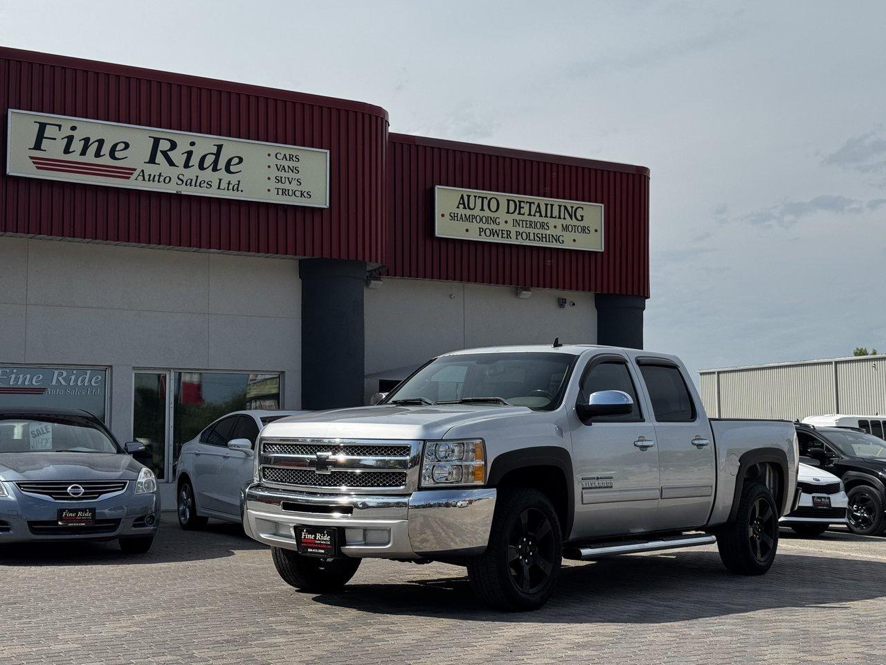 Used 2012 Chevrolet Silverado 1500 LS Cheyenne Edition for sale in West Saint Paul, MB