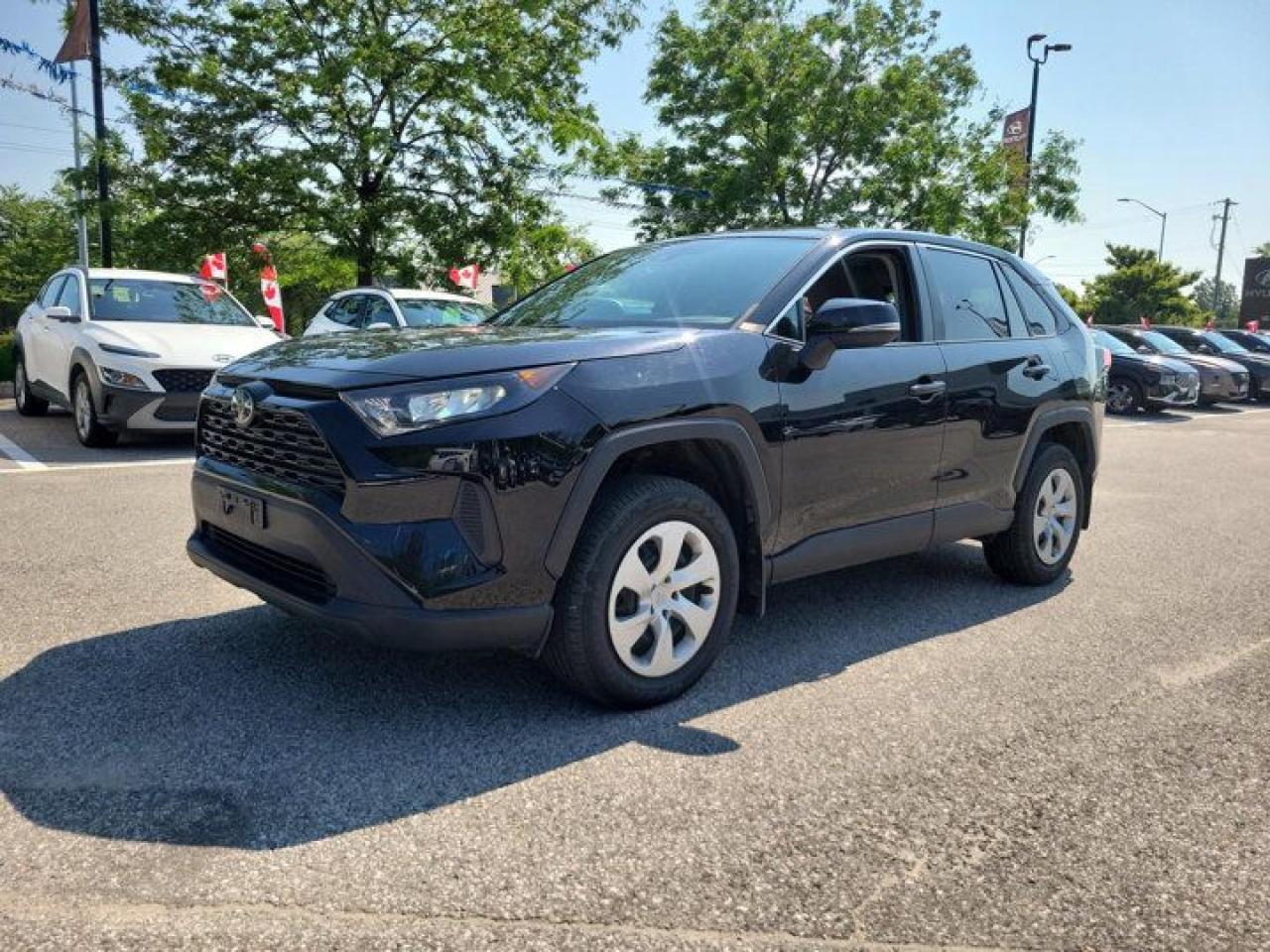 Used 2022 Toyota RAV4 LE AWD | Adaptive Cruise Control | Apple CarPlay | Android Auto | Heated Seats | Rear Camera & More! for sale in Guelph, ON